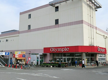 周辺環境　スーパー 632m オリンピック千葉桜木店(営業時間9時30分〜21時！)