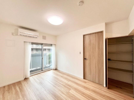 ���r���O�@-