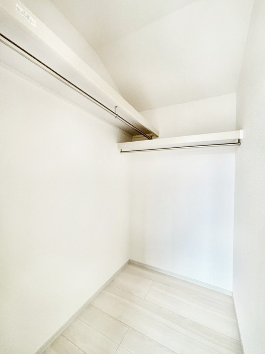 ̑@ߗނnK[Ɋ|܂܎[łWICBߗނ̐ڂ₷ĕ֗łI