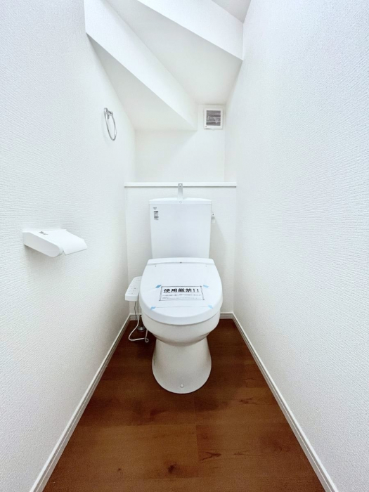 gC@gC1K2KꂼɔzuĂĂƂĂ֗łB 
