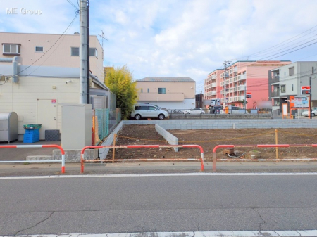 nynʐ^@-