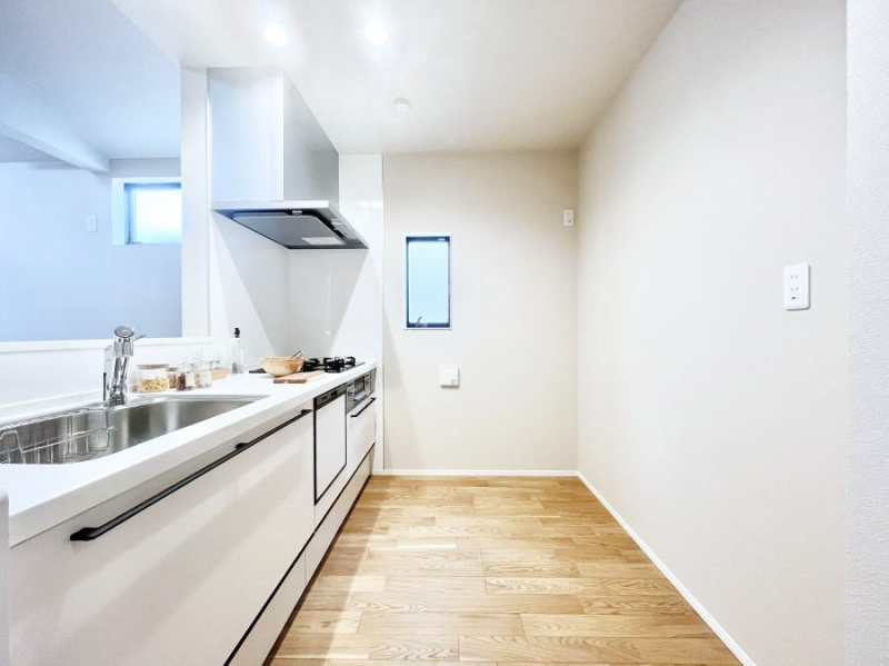 Lb`@u₩ȕʂ蔲Lb`B̂Ŗ邭Cɂ𗧂܂B