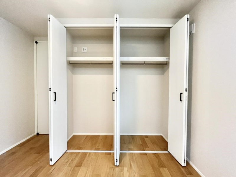 [@m̃N[[bgBŝŌ̈ߗނ܂܂B