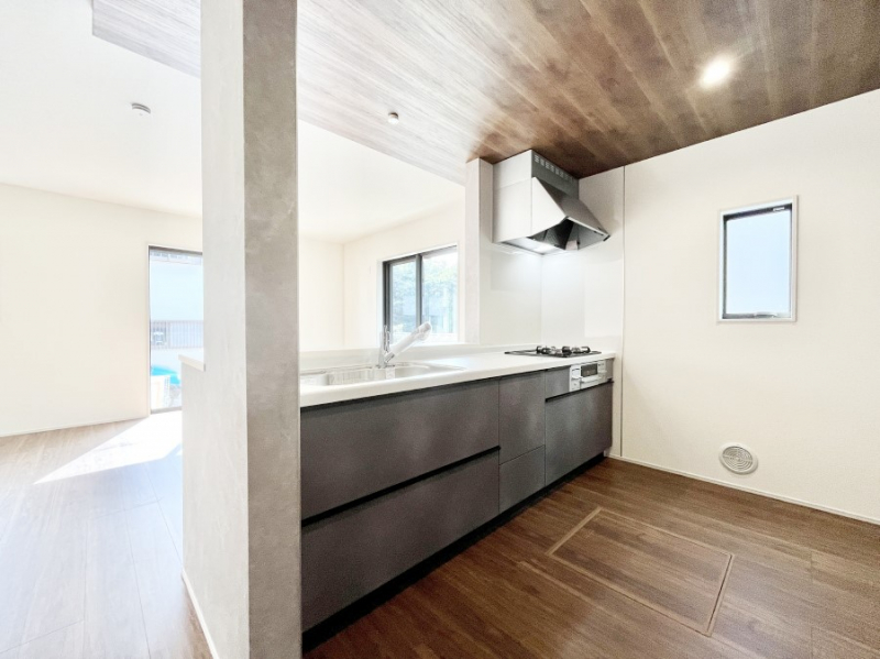 Lb`@Ȃ炲ƑƂ̉by߂ΖʃJE^[Lb`