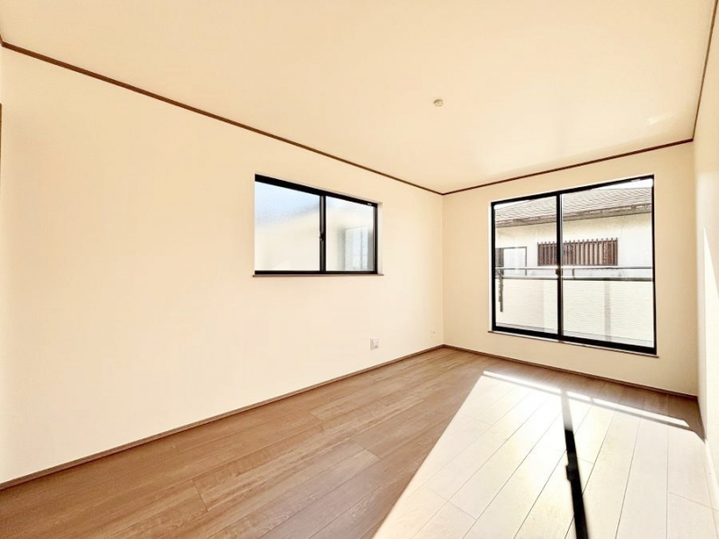 ���̑����ρ@2�ʍ̌����m�ۂ������邢��ԁB�Ƒ��݂�Ȃ����K�ȕ�炵����������݌v�ł��B