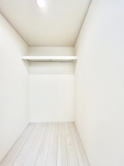 ̑@ߗނnK[Ɋ|܂܎[łWICBߗނ̐ڂ₷ĕ֗ł