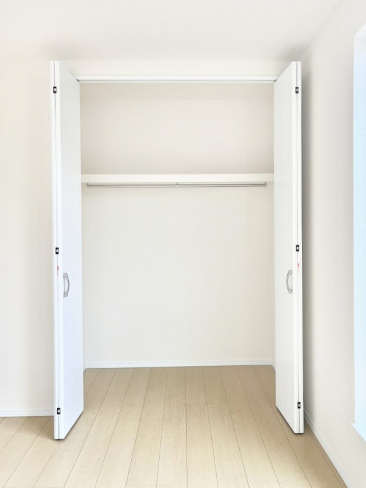 [@m̃N[[bgBŝŌ̈ߗނ܂܂B