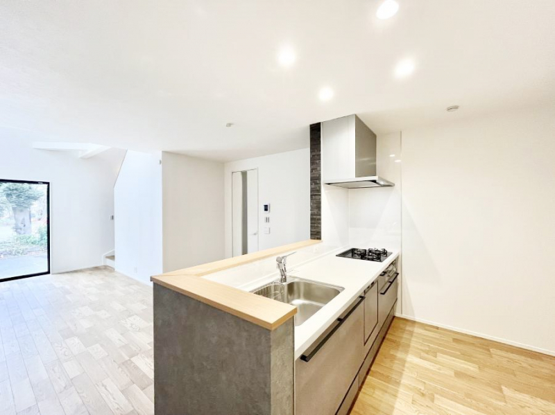 Lb`@Ȃ炲ƑƂ̉by߂ΖʃJE^[Lb`