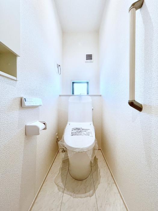 gC@gC1K2KꂼɔzuĂĂƂĂ֗łB 