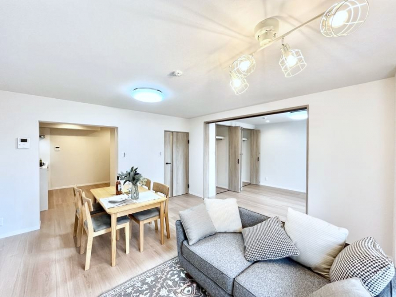 rO@ƑꏏɂHy݂ȂLXrO_CjO