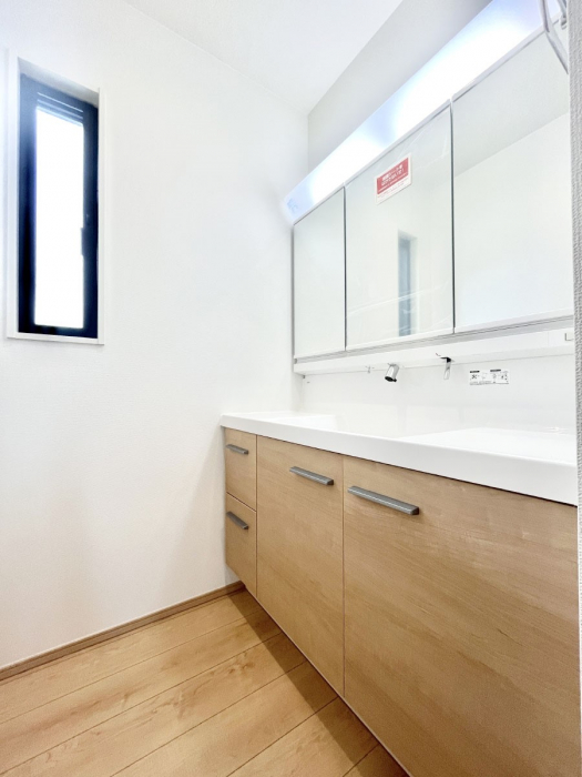 ʑEʏ@傫₷OʋŐʑ́AgȂ݃`FbN┧̂ɂ߂łB 