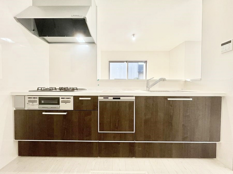 �L�b�`���@�H��@�E�򐅊�E�R�c���R�����Ȃǃf�U�C�������@�\�������˔������V�X�e���L�b�`���I