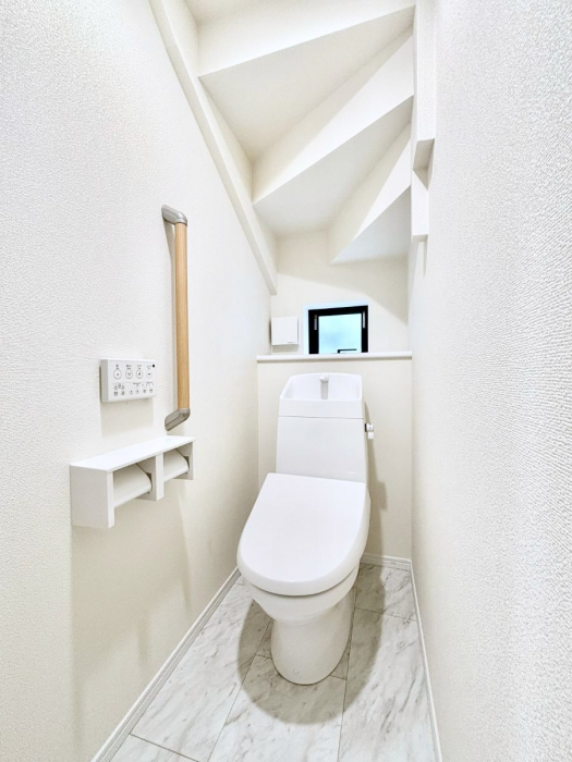 gC@gC1K2KꂼɔzuĂĂƂĂ֗łB 