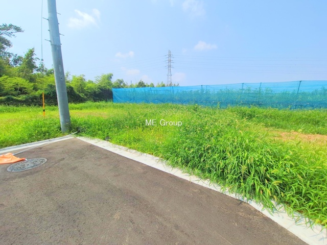 nynʐ^@-