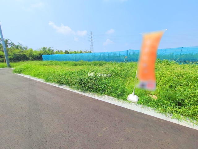 nynʐ^@-