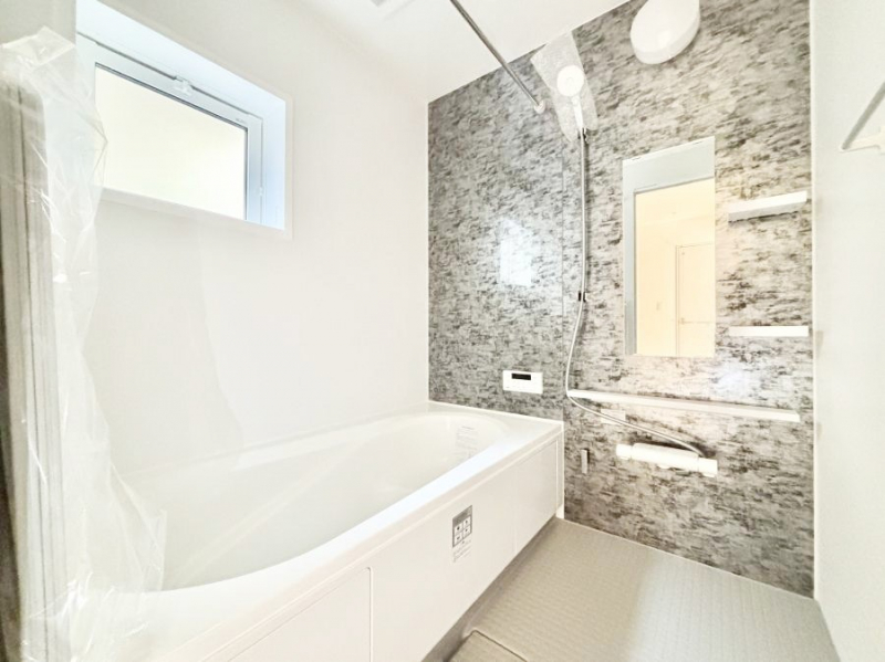 �����@����̔�������Ă���閾�邢�������̂���o�X���[��