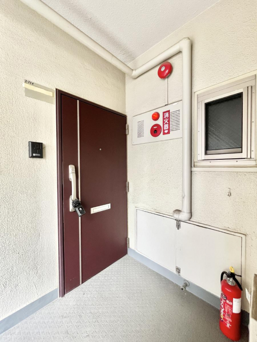 ���ց@�V���v���ŗ������������͋C�̌��֎���  