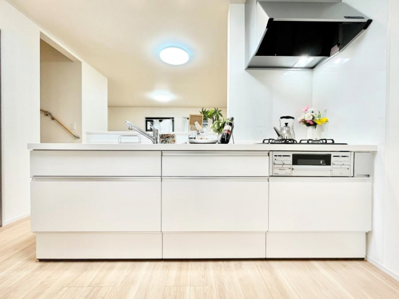 �L�b�`���@�������������I�ɁA�y�����I�V�X�e���L�b�`��  