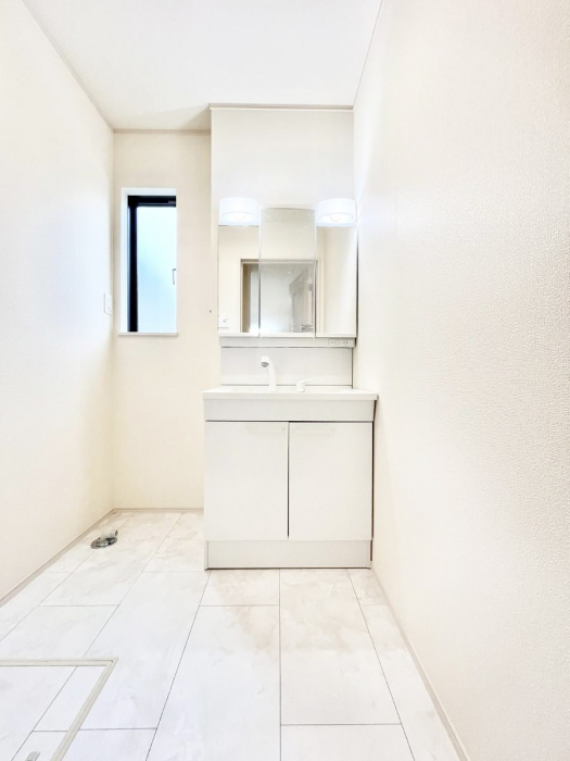 ���ʑ�E���ʏ��@���[�͂Ƌ@�\���ɗD�ꂽ���ʉ��ϑ�