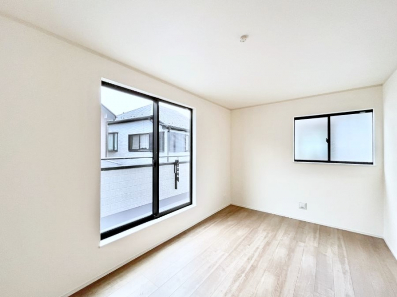 ���̑����ρ@�o���R�j�[���J�������v���X���Ă����m��  