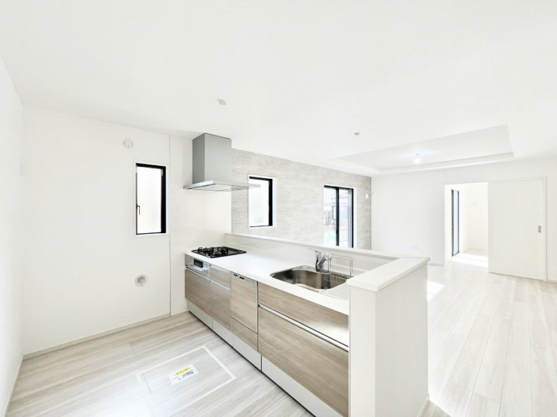 �L�b�`���@���������Ȃ��炲�Ƒ��Ƃ̉�b���y���߂�ΖʃJ�E���^�[�L�b�`��