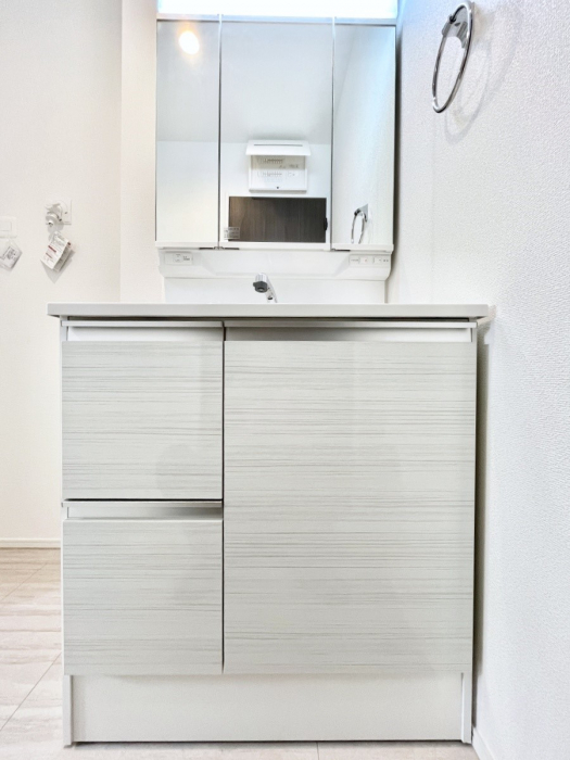 ���ʑ�E���ʏ��@�傫�����₷���O�ʋ��Ő�����������ʑ�́A�g�����Ȃ݃`�F�b�N�┧�̂������ɂ������߂ł��B 