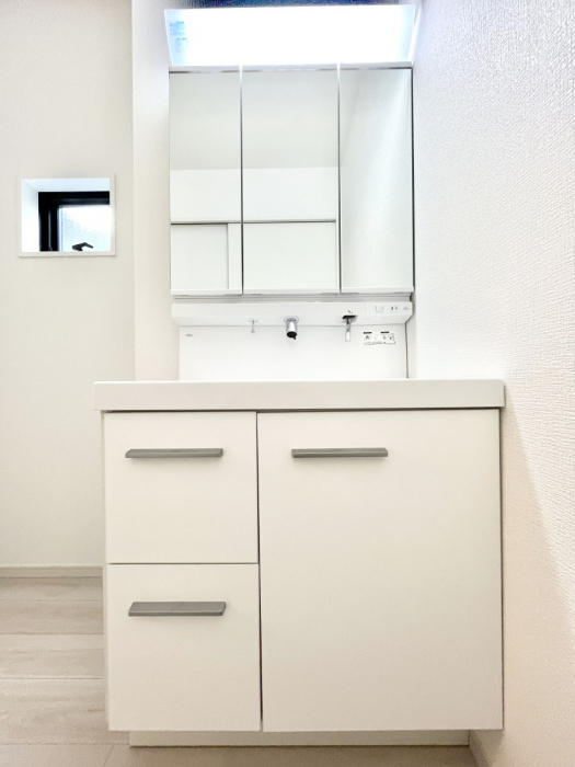 ���ʑ�E���ʏ��@�傫�����₷���O�ʋ��Ő�����������ʑ�́A�g�����Ȃ݃`�F�b�N�┧�̂������ɂ������߂ł��B 