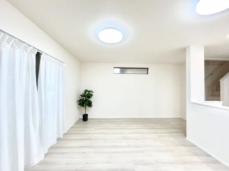 ̑ρ@傫ȑ炽Ղ̗zƕ郊rO  