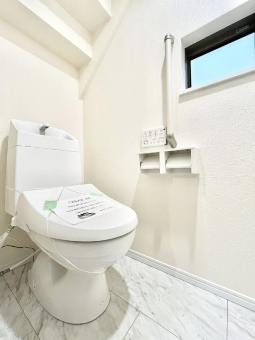 gC@gC1K2KꂼɔzuĂĂƂĂ֗łB 