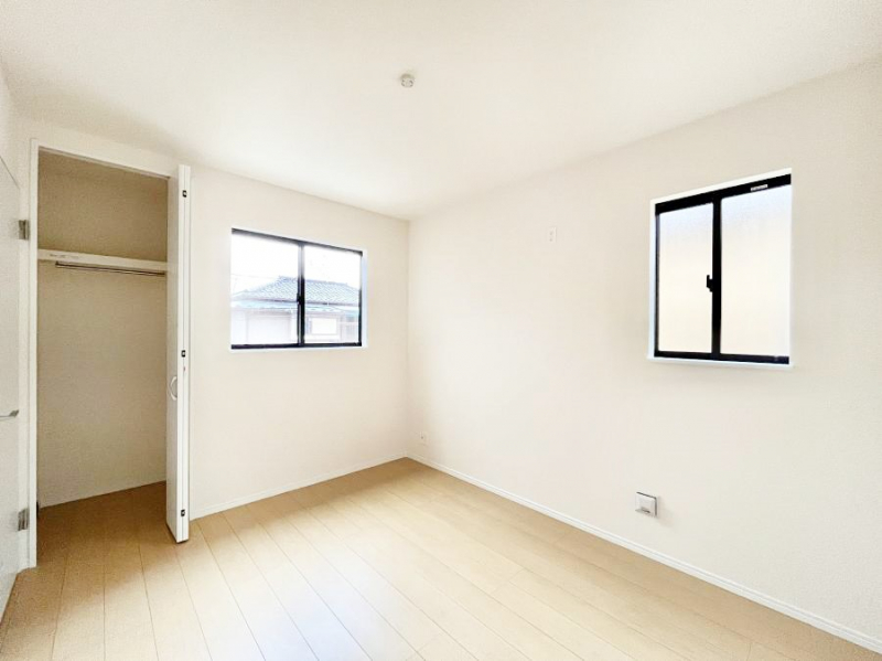 �Q���@�g���₷���`�Ńx�b�g��Ƌ�̒u�����ɂ����邱�Ƃ�����܂���B   