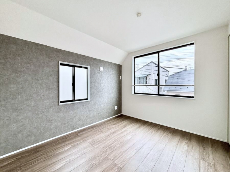 ���̑����ρ@�A�N�Z���g�N���X���������ȗm���B�Q�ʍ̌��Ŗ��邳�����ʂ��ǍD�I