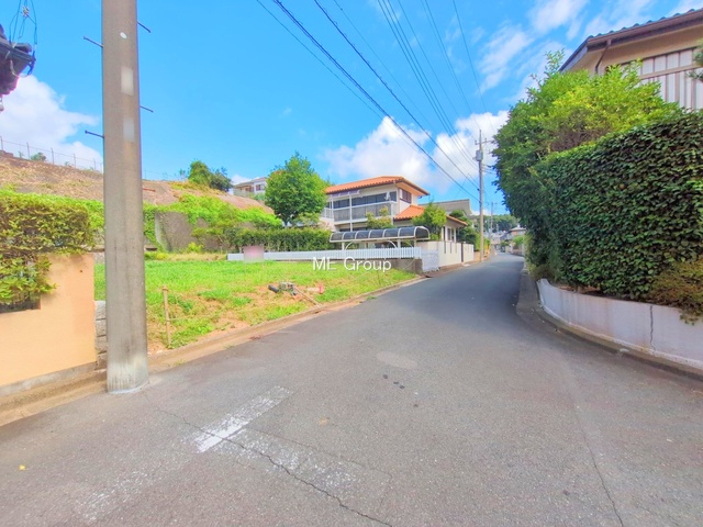 nynʐ^@-