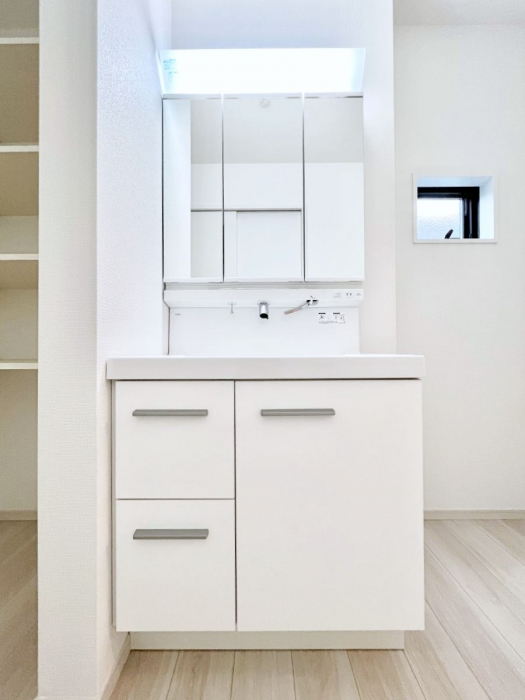 ʑEʏ@傫₷OʋŐʑ́AgȂ݃`FbN┧̂ɂ߂łB 