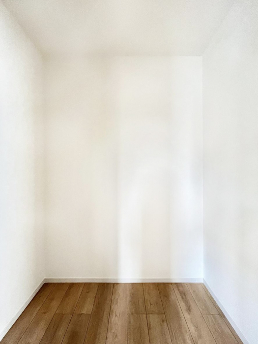 ̑@EH[NCN[[bgtŐԂLpł܂B