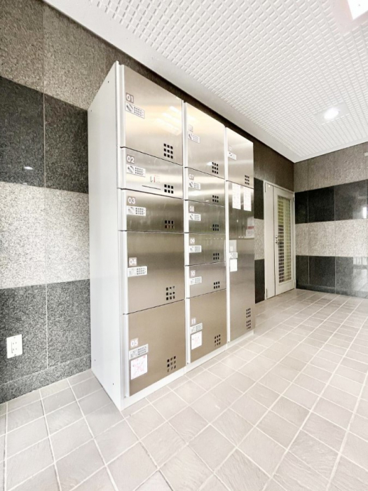 ̑@玞̂ו̎󂯎łz{bNXt@