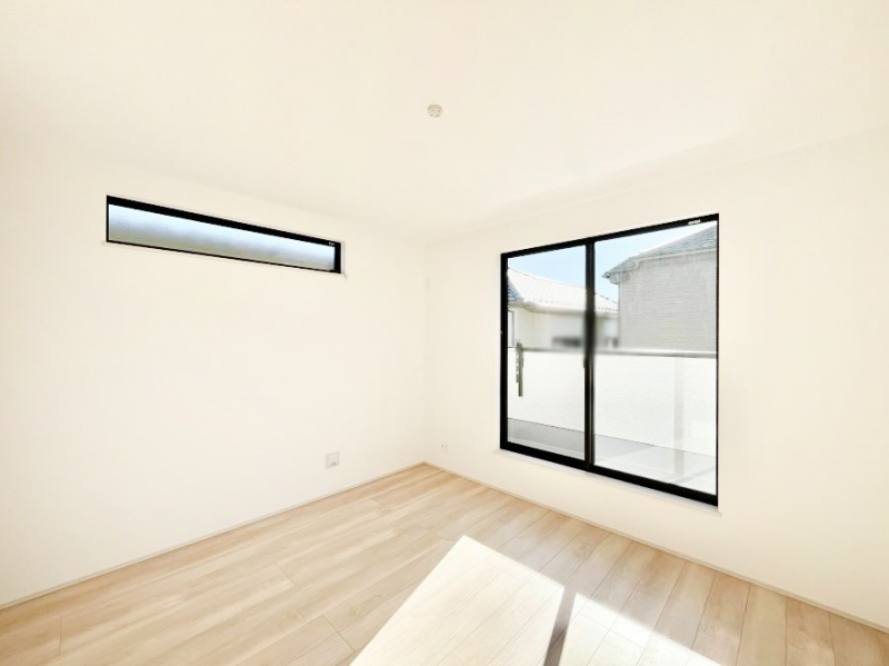 �Q���@���邢�o���R�j�[�T�C�h�ɗm����ݒu�B�ڊo�߂̗ǂ��Q���ɁB