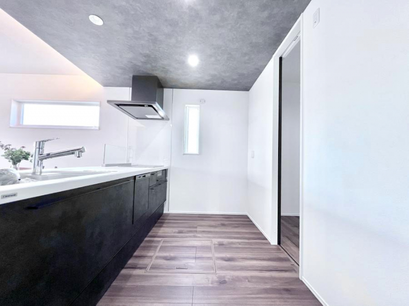 Lb`@Ƃ肠Lb`ł͂ƑƊył܂B