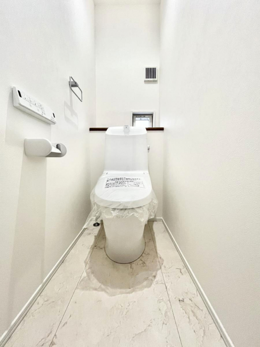 gC@gC1K2KꂼɔzuĂĂƂĂ֗łB 