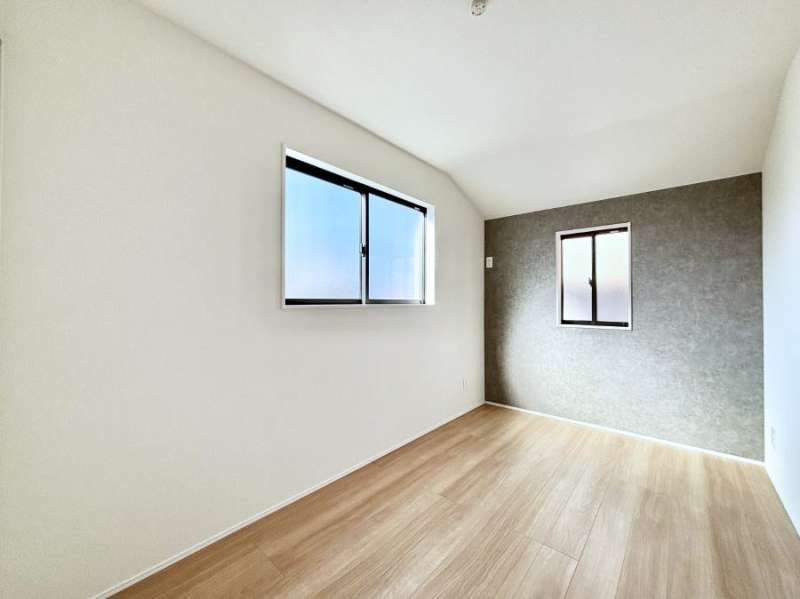 ���̑����ρ@2�ʍ̌����m�ۂ������邢��ԁB�Ƒ��݂�Ȃ����K�ȕ�炵����������݌v�ł��B