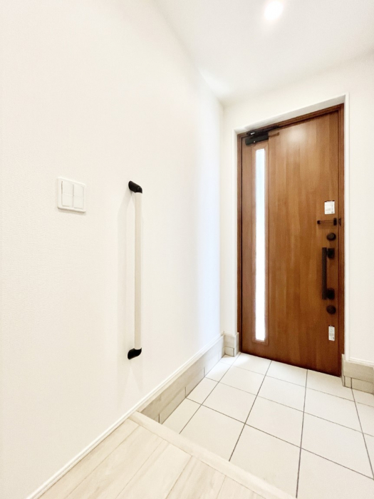 ց@KXXbg̓փhAɌ͂Ă܂