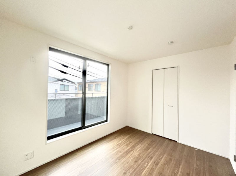 ���̑����ρ@�o���R�j�[���J�������v���X���Ă����m��