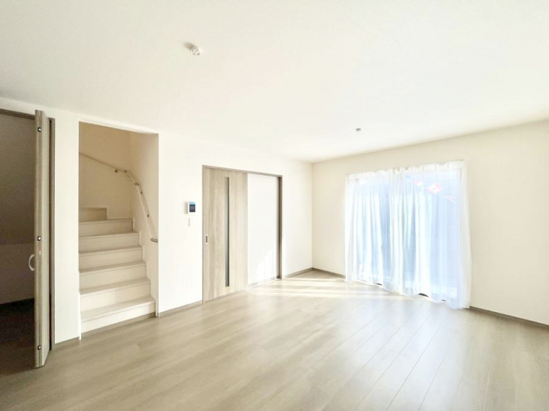 ���r���O�@���r���O�K�i���Ƒ��̏Ί�Ɖ�b���Ȃ��ł���܂�  