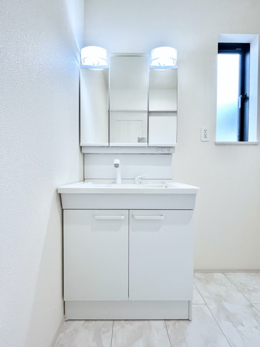 ���ʑ�E���ʏ��@�傫�����₷���O�ʋ��Ő�����������ʑ�́A�g�����Ȃ݃`�F�b�N�┧�̂������ɂ������߂ł��B 