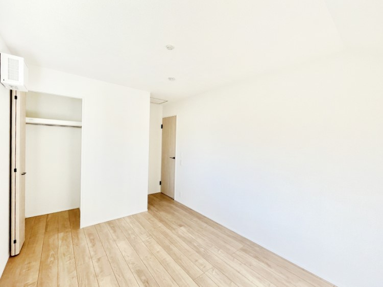 ���̑����ρ@�N���[�[�b�g�t���̂������ŃX�b�L���Ƃ�����Ԃł�����芰���܂�