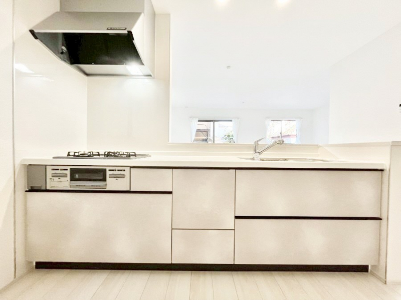 �L�b�`���@�������������I�ɁA�y�����I�V�X�e���L�b�`��