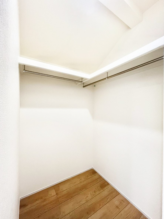 ̑@ߗނnK[Ɋ|܂܎[łWICBߗނ̐ڂ₷ĕ֗łI