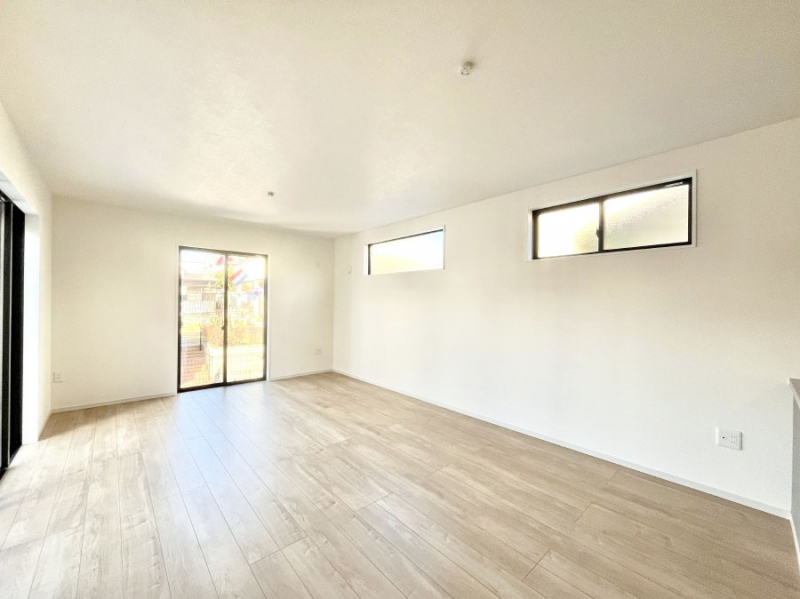 ���̑����ρ@�Ƒ������R�ƏW�܂�e���̃X�y�[�X�ɂȂ肻��  