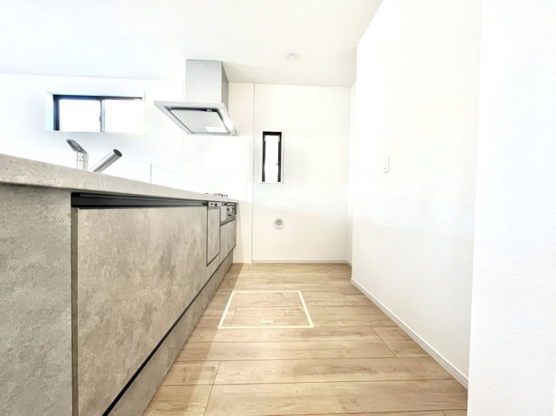 �L�b�`���@��Ƃ肠��L�b�`���ł͂��Ƒ��Ɗy�������������ł��܂��B