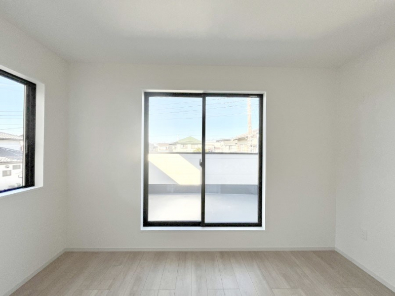 ���̑����ρ@���邢�o���R�j�[�T�C�h�ɗm����ݒu�B�ڊo�߂̗ǂ��Q���ɁB 