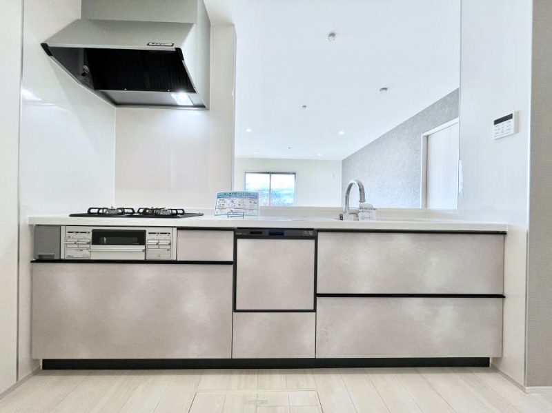 �L�b�`���@�������������I�ɁA�y�����I�V�X�e���L�b�`��  